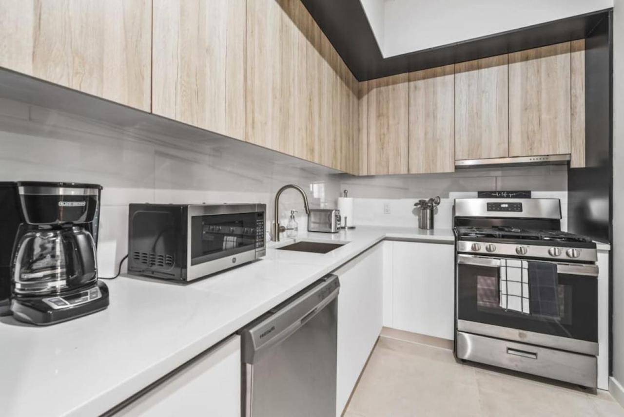 Notch 2br Minutes To Park New York